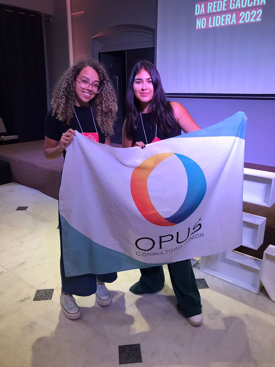 Membros da Opus em evento